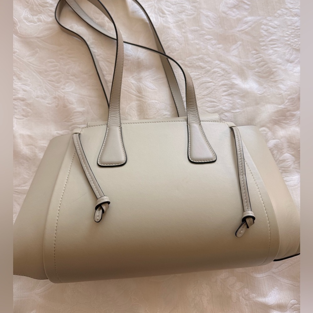 Wandler Shoulder Bag in Light Beige and Dark Trim - Picture 2 of 8